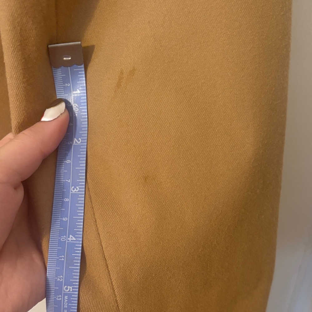🩶 Banana Republic Tan Blazer - Picture 9 of 13